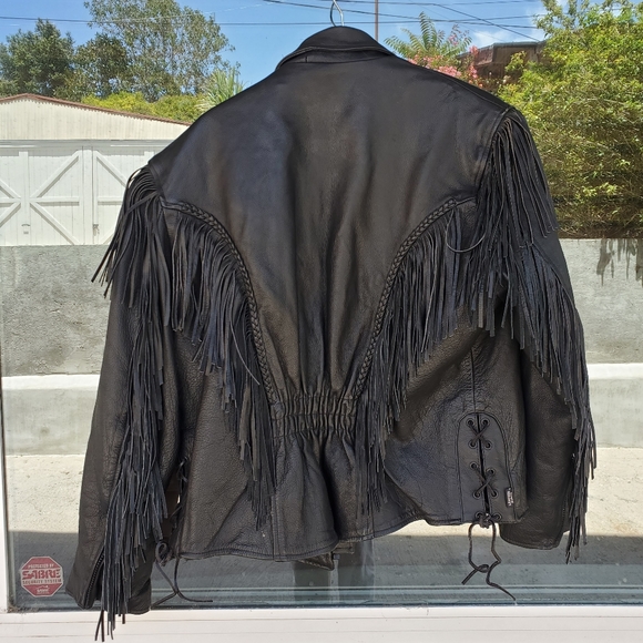 Black Hills Large Black Leather Jacket with Fringe and Insulation - Picture 2 of 2